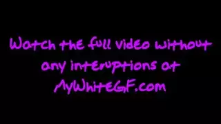 قضيب حصان يمد الفرج إلى الحد الأقصى