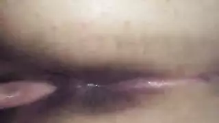 فيرونيكا تقدم أثداءها الطبيعية العصارية في مشهد إباحي صريح