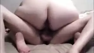 طعمت زوجها لبن كسها