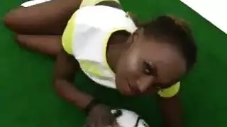 التدلي الكرة الرفس