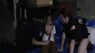 مضمد نفق الشرطه سكس