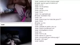 عرض تعري بطيء ثم استمناء بأصابعها للفتاة المراهقة آنا