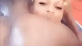 جاكس سلاي: مهووسة بركوب القضيب الكبير